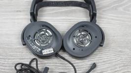 ASUS ROG Pelta Core-7