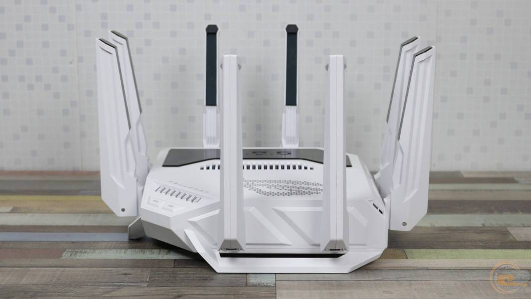 ASUS ROG Rapture GT-BE19000Ai-4