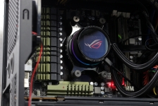 ASUS ROG RYUO 240-3