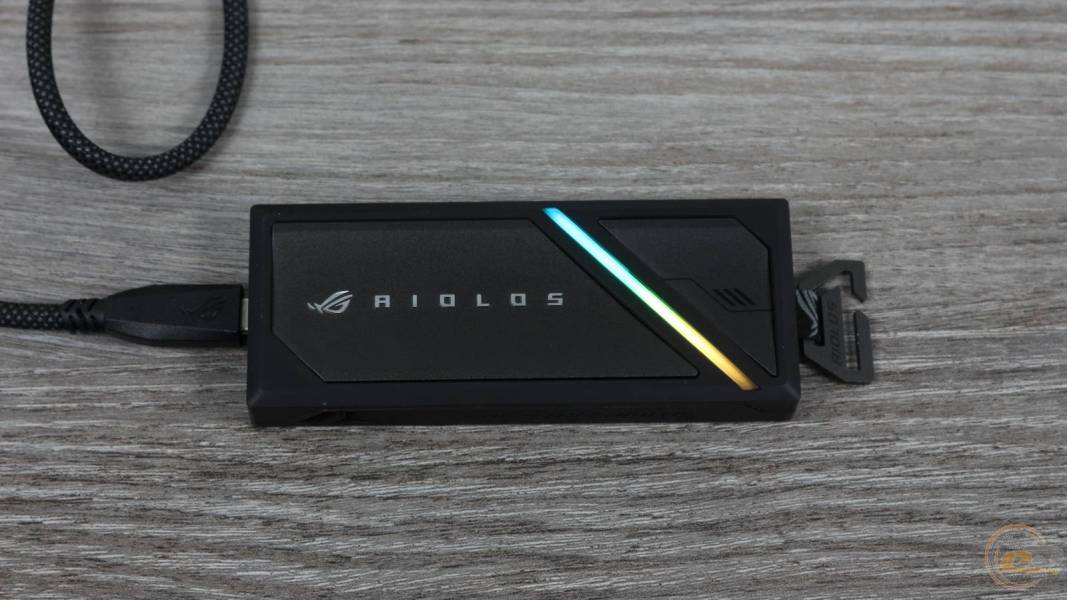 ASUS ROG Strix Aiolos-2
