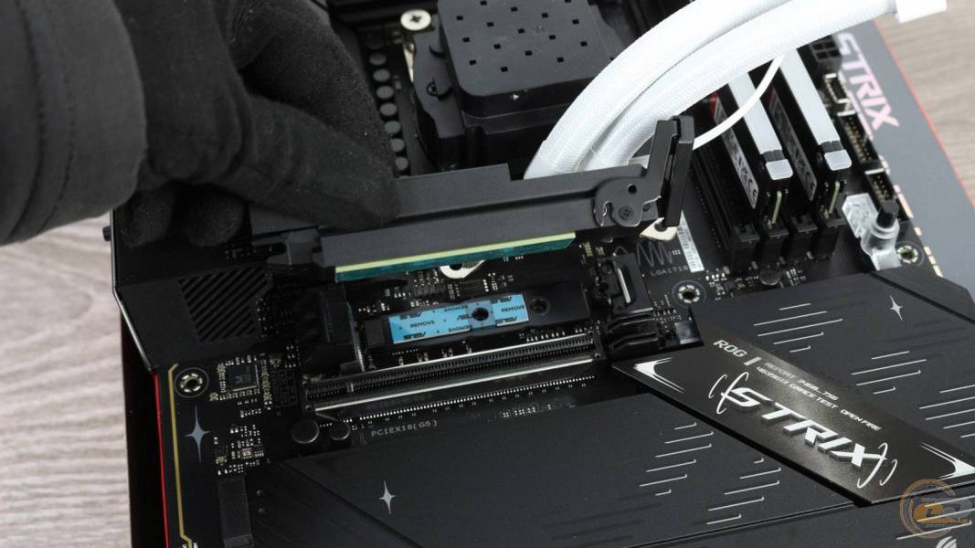 ASUS ROG STRIX B850-F GAMING WIFI7 NEO-3