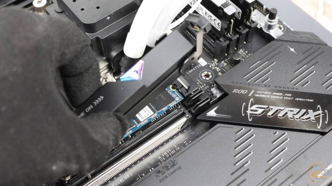 ASUS ROG STRIX B850-F GAMING WIFI7 NEO-3