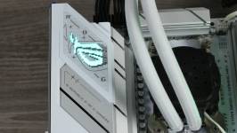 ASUS ROG STRIX B850-G GAMING WIFI-2