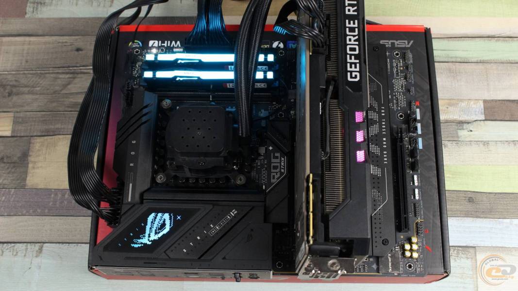 ASUS ROG STRIX B860-F GAMING WIFI-2