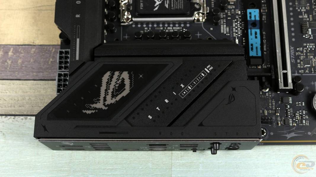 ASUS ROG STRIX B860-F GAMING WIFI-2