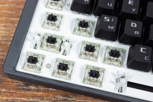 ASUS ROG Strix Flare-3