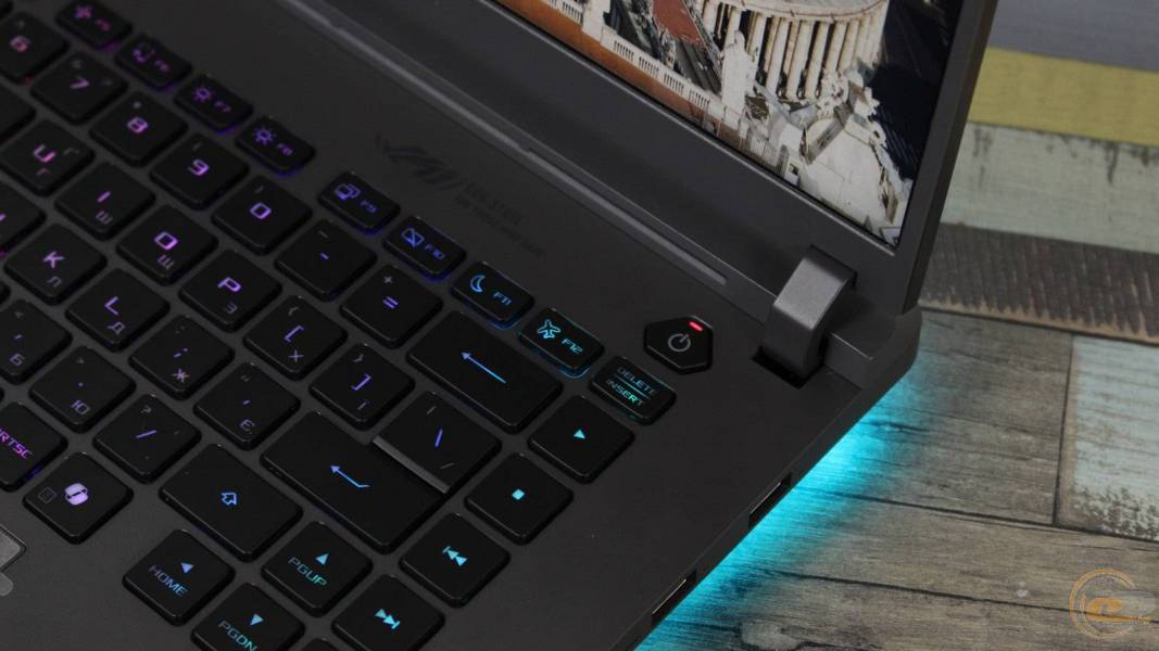ASUS ROG Strix G16-4
