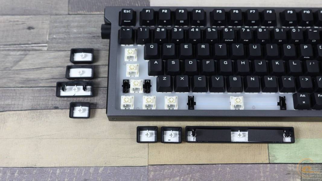 ASUS ROG Strix Morph 96 Wireless-9