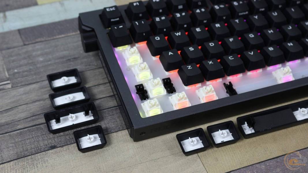 ASUS ROG Strix Morph 96 Wireless-9