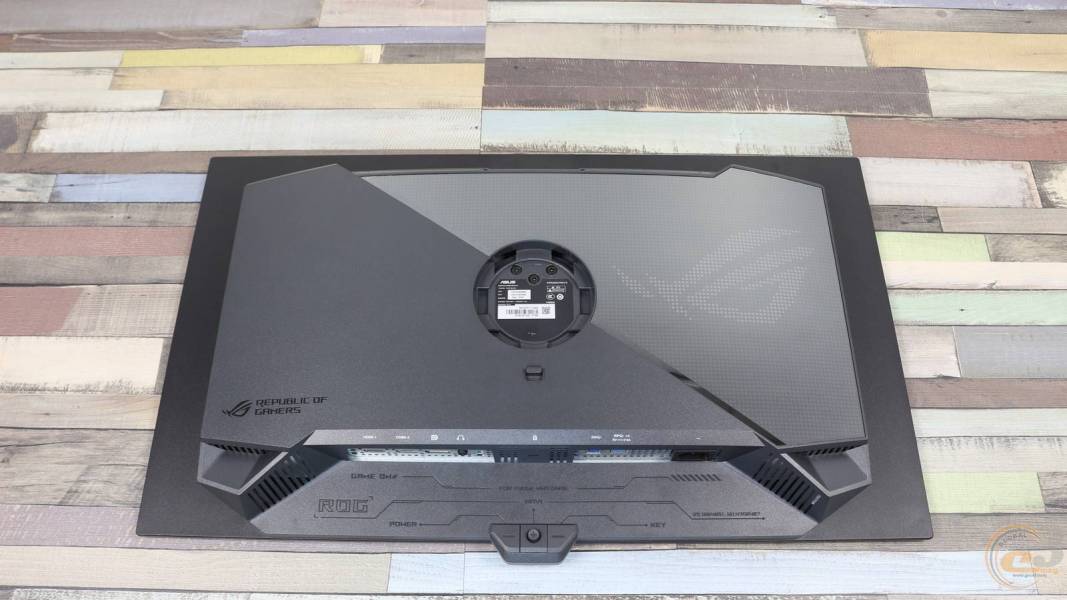 ASUS ROG Strix OLED XG27AQWMG-4