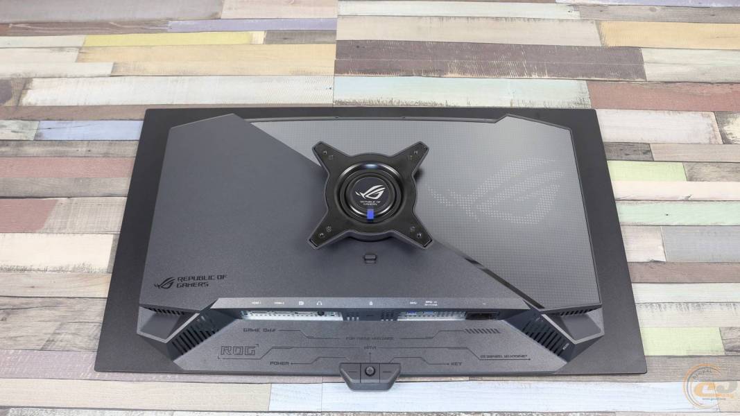 ASUS ROG Strix OLED XG27AQWMG-4