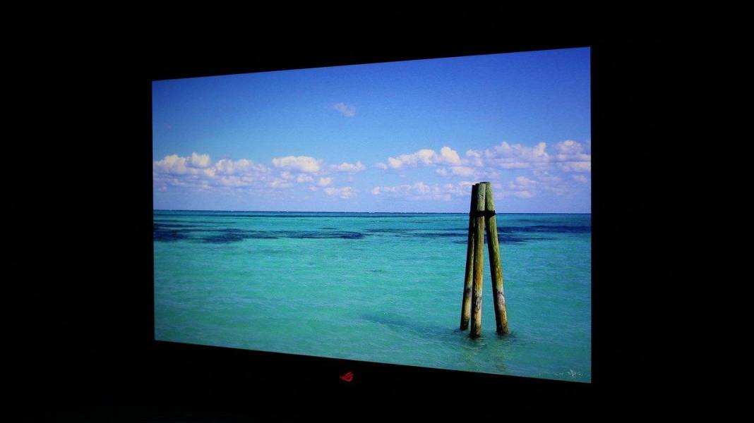 ASUS ROG Strix OLED XG27AQWMG-9