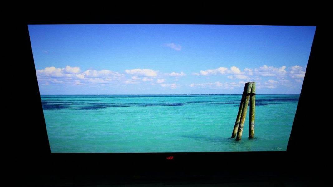 ASUS ROG Strix OLED XG27AQWMG-9