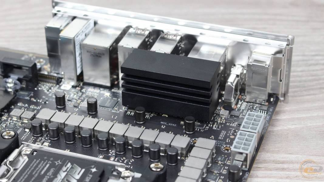 ASUS ROG STRIX X870E-E GAMING WIFI7 NEO-3