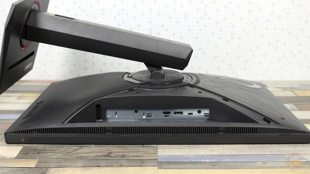 ASUS ROG STRIX XG27UCG-4
