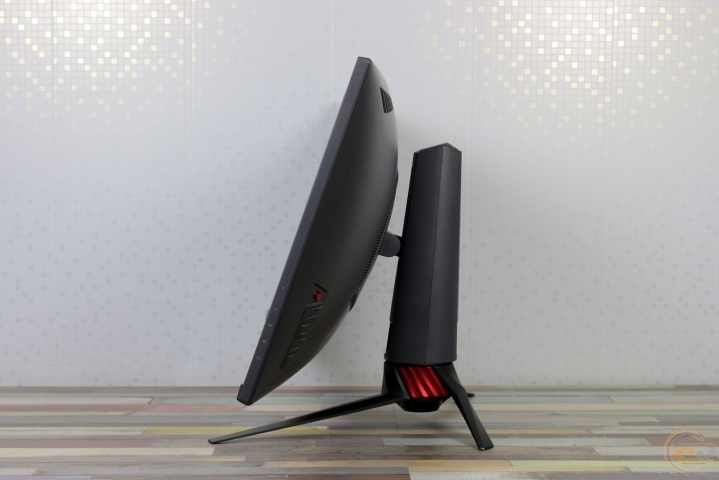 ASUS ROG Strix XG32VQ-1