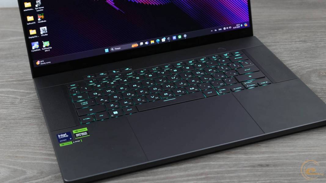 ASUS ROG Zephyrus G16-4