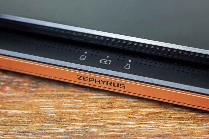 ASUS ROG Zephyrus S GX701GV-1