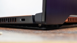 ASUS ROG Zephyrus S GX701GV-2