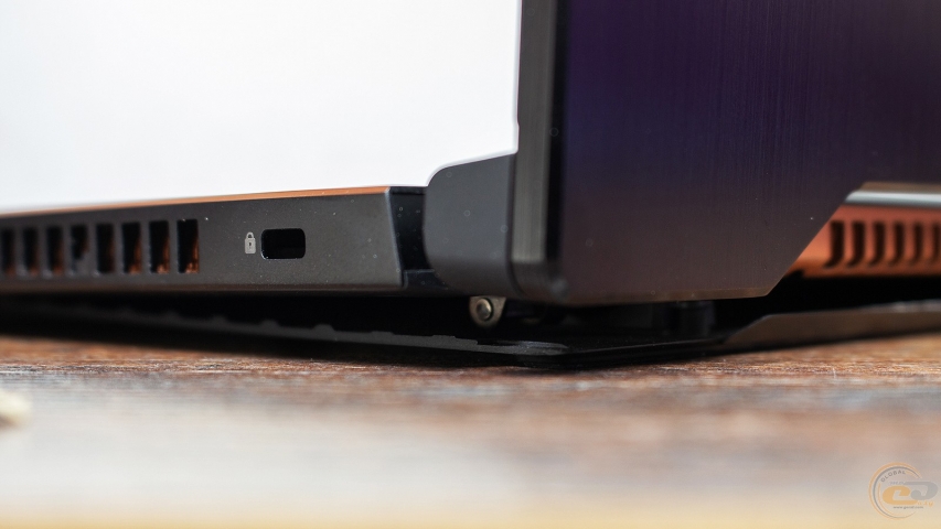 ASUS ROG Zephyrus S GX701GV-2