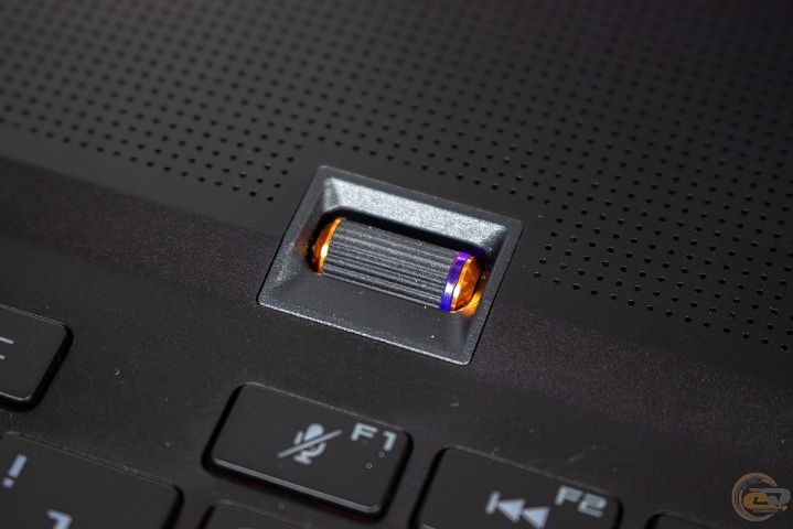 ASUS ROG Zephyrus S GX701GV-4