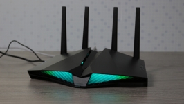 ASUS RT-AX82U-1