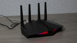 ASUS RT-AX82U-1