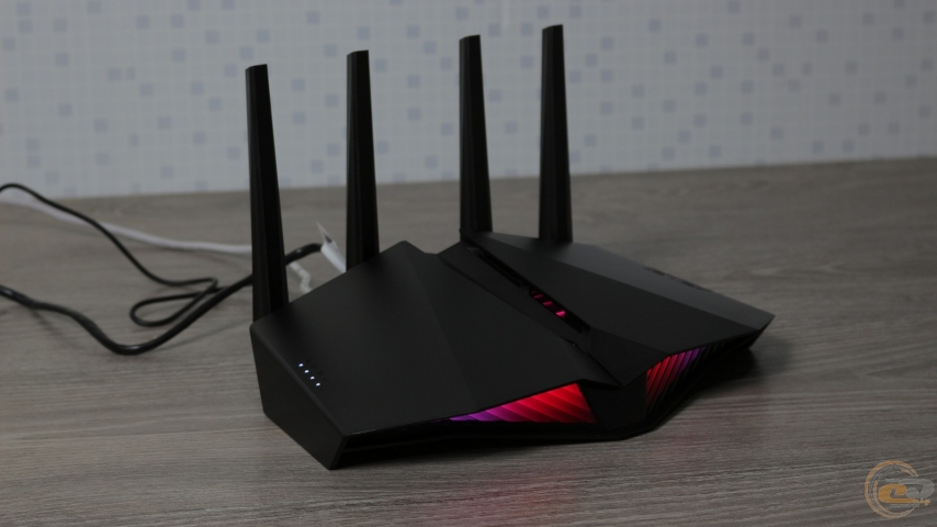 ASUS RT-AX82U-1