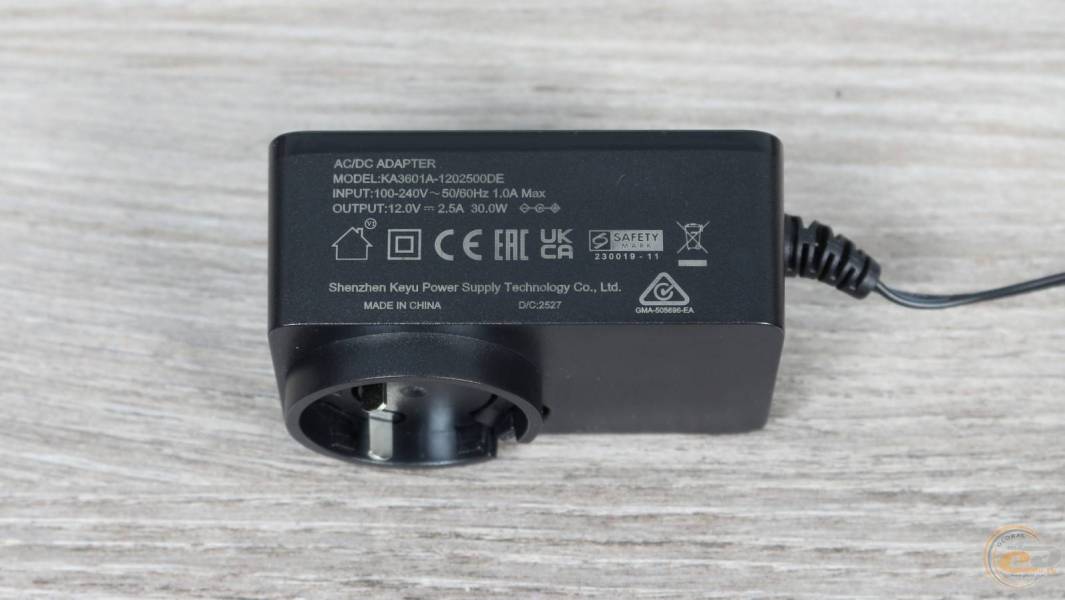 ASUS TUF Gaming BE9400-2