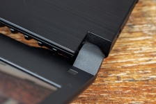 ASUS TUF Gaming FX705G-1