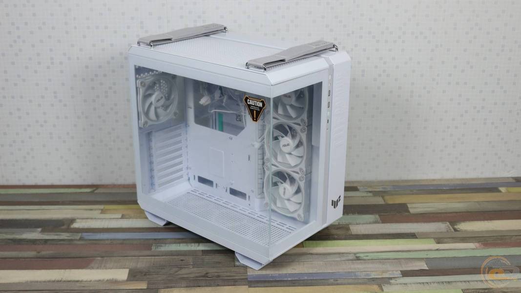 ASUS TUF Gaming GT502 Horizon ARGB-01