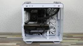 ASUS TUF Gaming GT502 Horizon ARGB-10