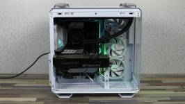ASUS TUF Gaming GT502 Horizon ARGB-10