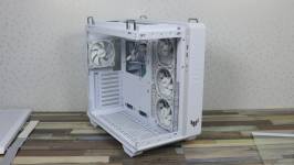 ASUS TUF Gaming GT502 Horizon ARGB-2