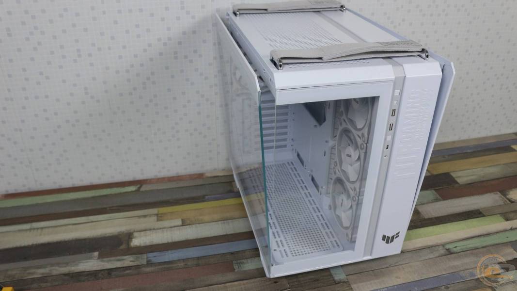 ASUS TUF Gaming GT502 Horizon ARGB-2