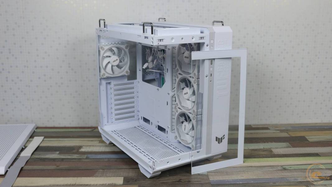 ASUS TUF Gaming GT502 Horizon ARGB-2