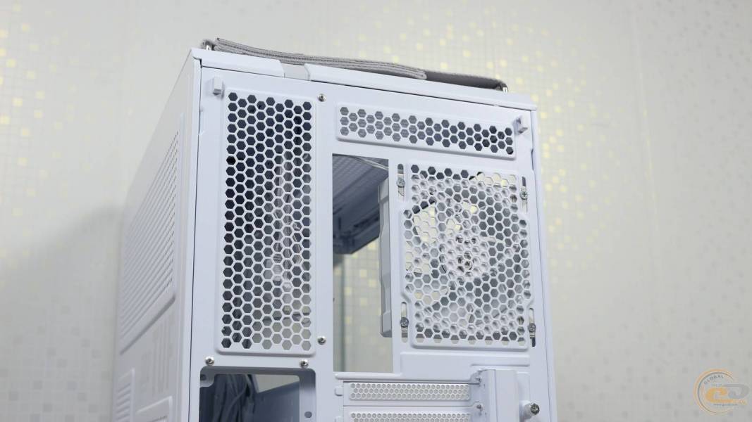 ASUS TUF Gaming GT502 Horizon ARGB-5
