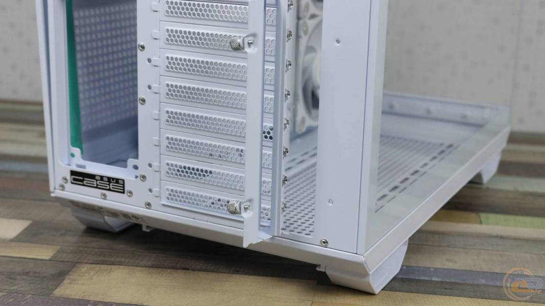 ASUS TUF Gaming GT502 Horizon ARGB-5