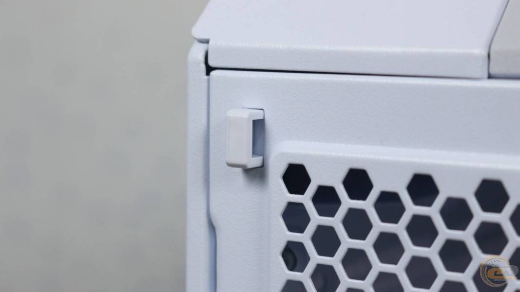 ASUS TUF Gaming GT502 Horizon ARGB-7