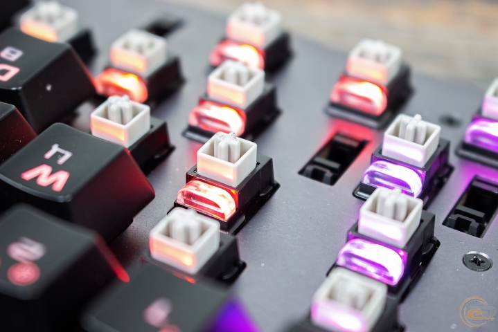 ASUS TUF Gaming K7-1