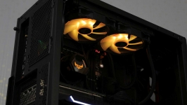 ASUS TUF Gaming LC 240 RGB