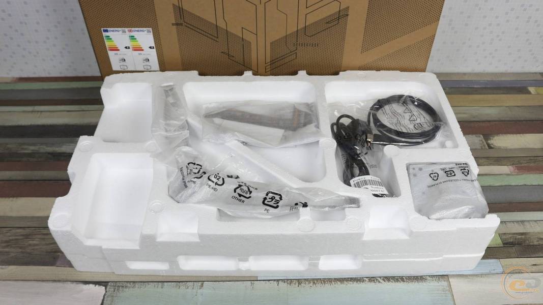 ASUS TUF GAMING VG27AQML5A-2