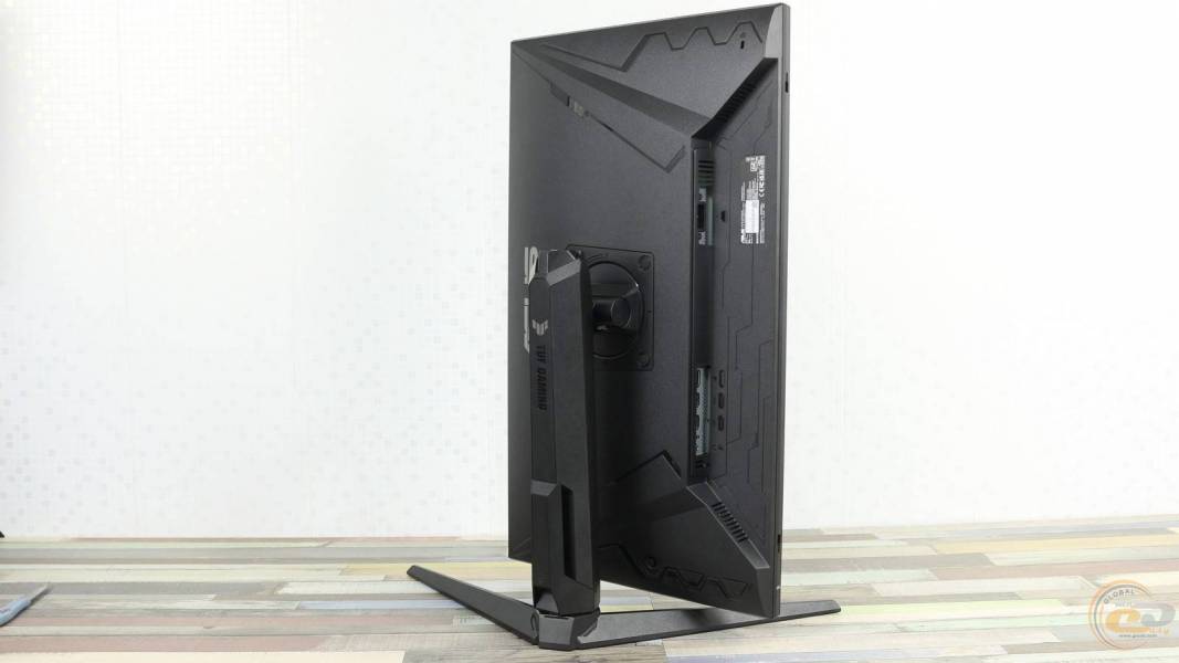 ASUS TUF GAMING VG27AQML5A-5