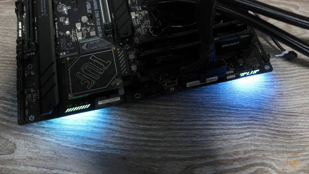 ASUS TUF GAMING Z790-PLUS WIFI D41