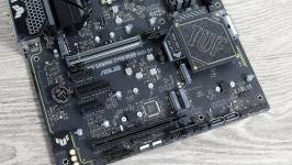 ASUS TUF GAMING Z790-PLUS WIFI D42
