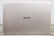 ASUS VivoBook S15