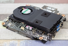 ASUS VivoMini UN68U-1