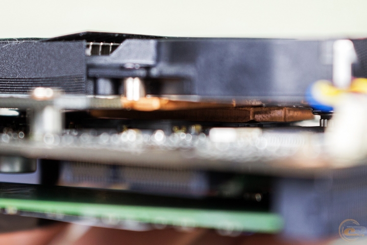 ASUS VivoMini UN68U-1