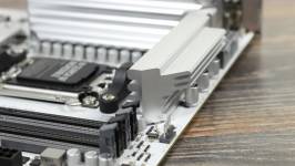 ASUS X870 MAX GAMING WIFI7 W-2