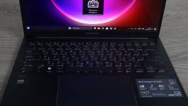 ASUS Zenbook 14 OLED UX3405-4